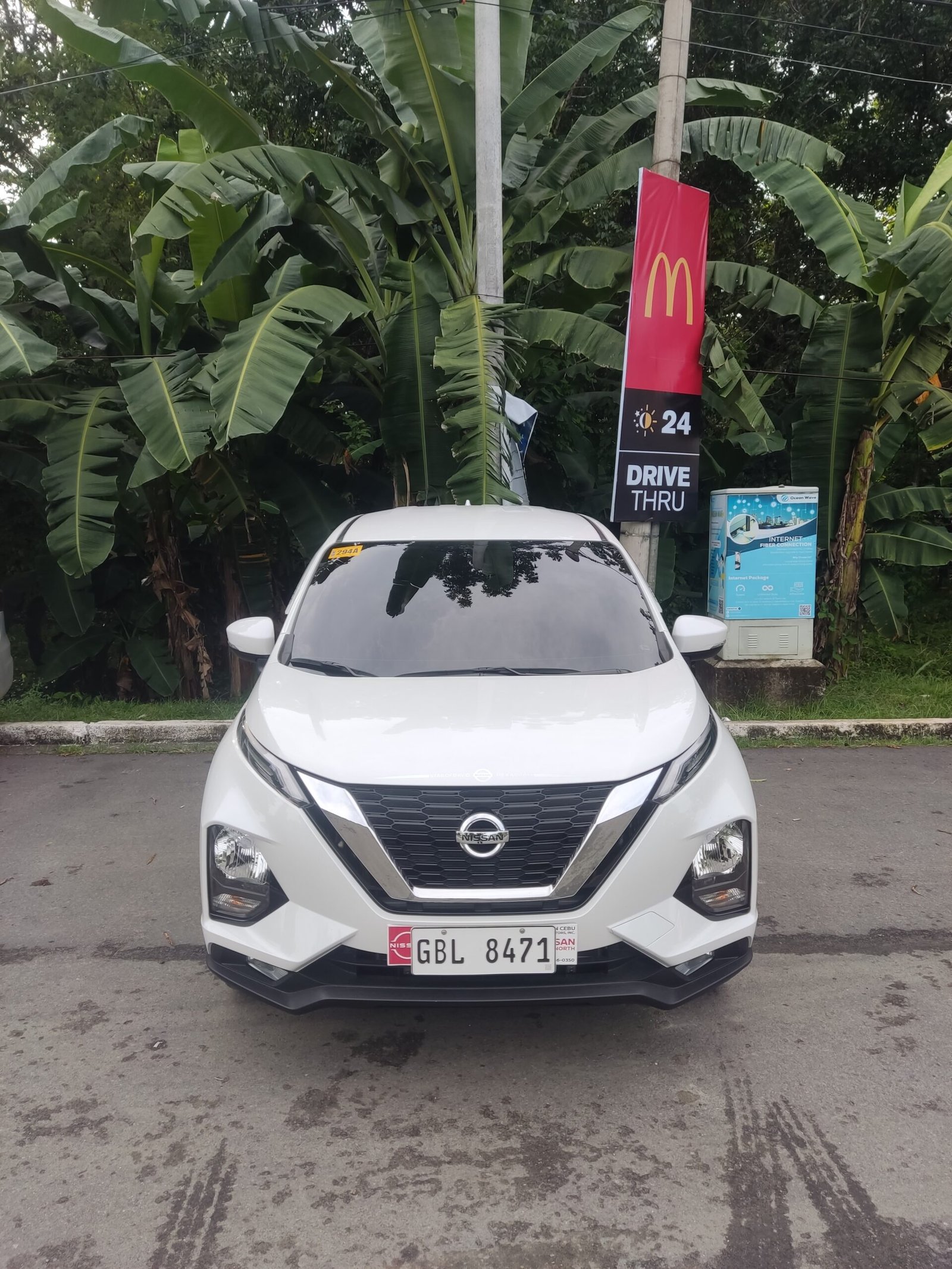 2026 Nissan Livina Automatic Premium Diamond Pearl White